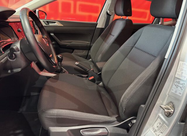 VOLKSWAGEN POLO lleno