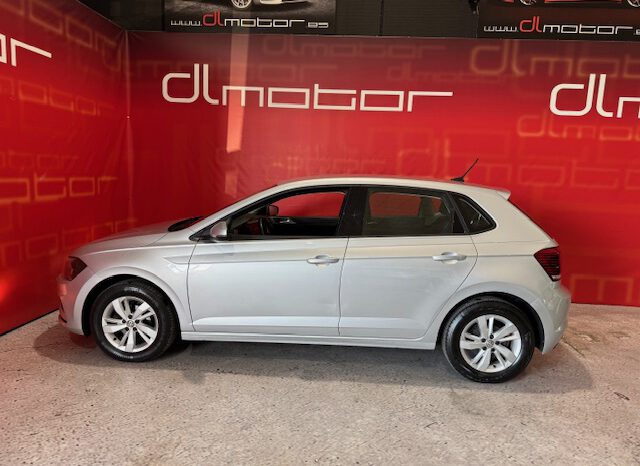 VOLKSWAGEN POLO lleno