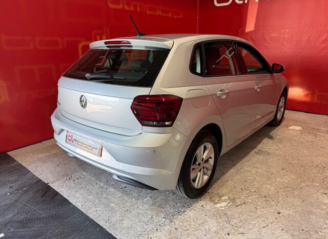 VOLKSWAGEN POLO lleno