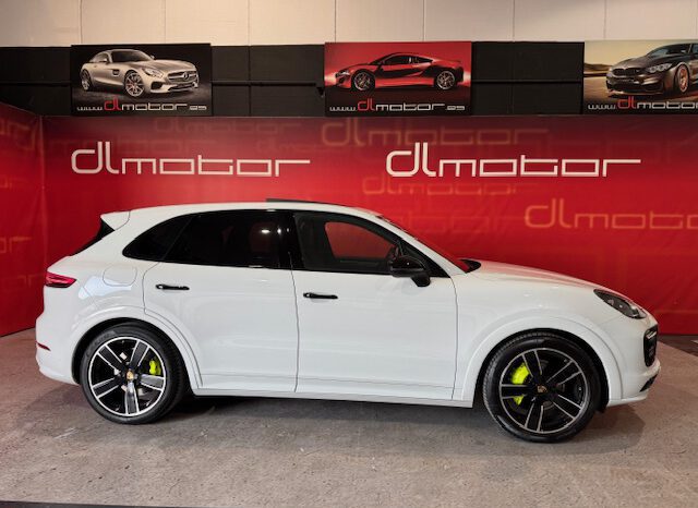 PORSCHE CAYENNE lleno