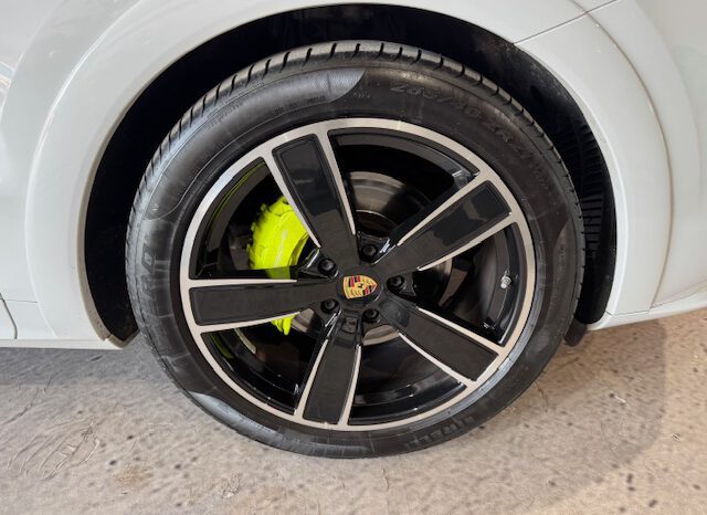 PORSCHE CAYENNE lleno