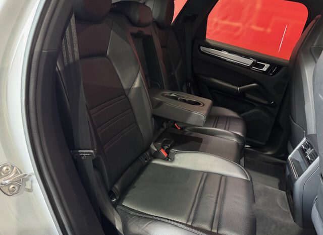 PORSCHE CAYENNE lleno