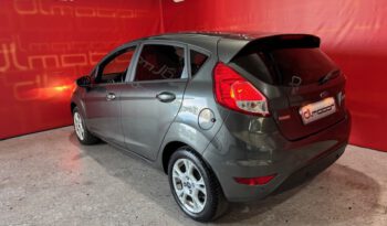 FORD FIESTA lleno