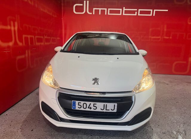 PEUGEOT 208 lleno