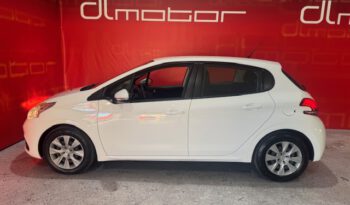 PEUGEOT 208 lleno