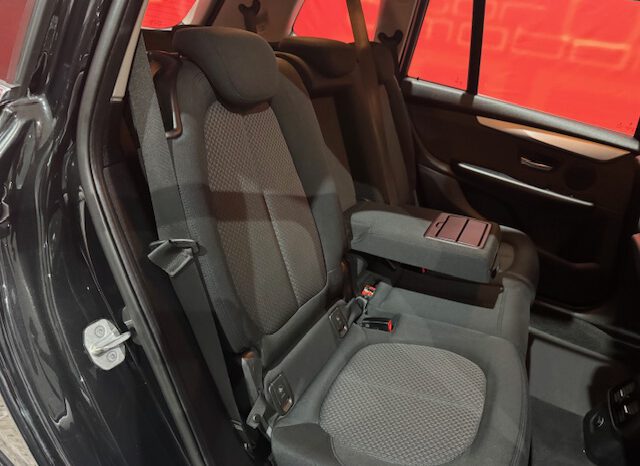 BMW GRAN TOURER 218 D 7 PLAZAS lleno