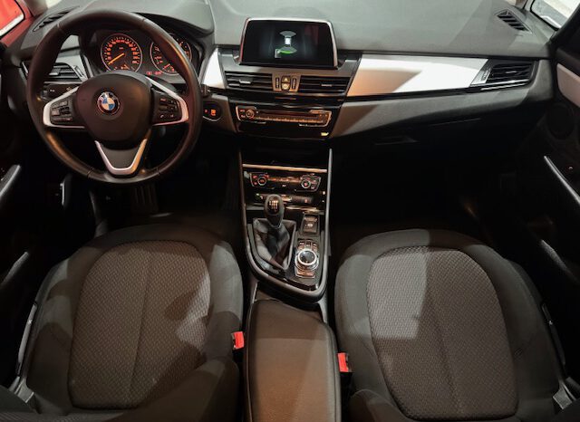 BMW GRAN TOURER 218 D 7 PLAZAS lleno