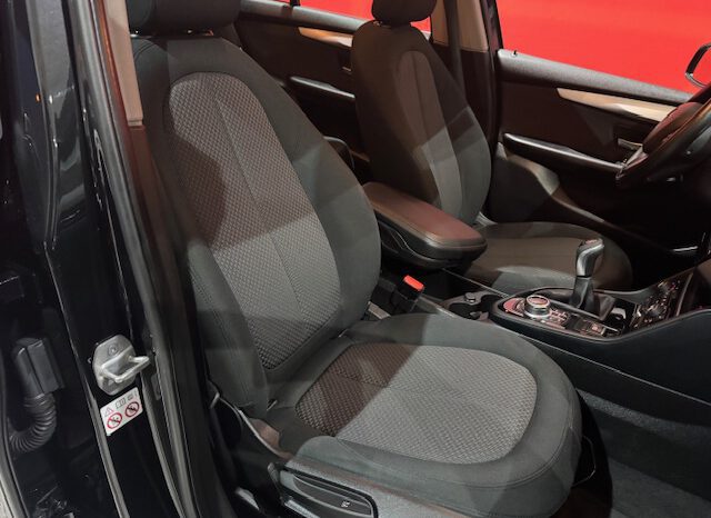 BMW GRAN TOURER 218 D 7 PLAZAS lleno