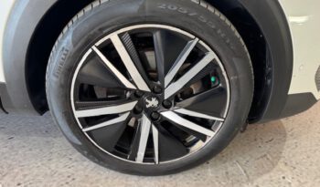 PEUGEOT 3008 GT LINE HYBRID lleno