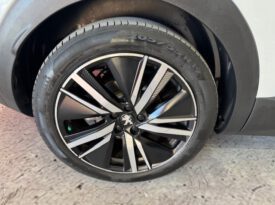 PEUGEOT 3008 GT LINE HYBRID