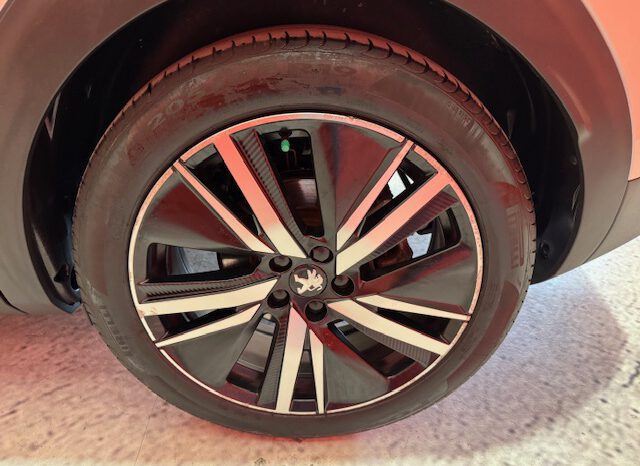PEUGEOT 3008 GT LINE HYBRID lleno
