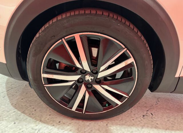 PEUGEOT 3008 GT LINE HYBRID lleno