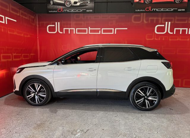 PEUGEOT 3008 GT LINE HYBRID lleno