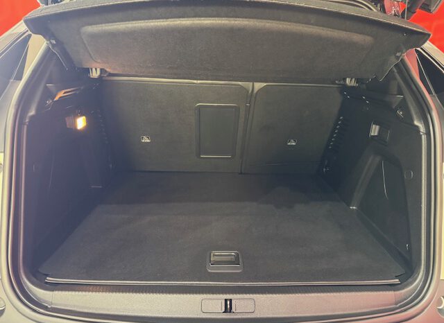 PEUGEOT 3008 GT LINE HYBRID lleno