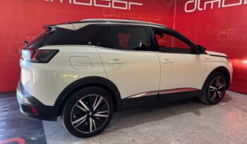 PEUGEOT 3008 GT LINE HYBRID lleno