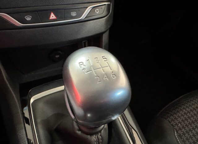 PEUGEOT 308 SW lleno