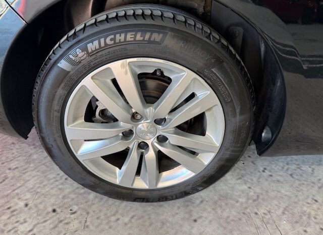 PEUGEOT 308 SW lleno