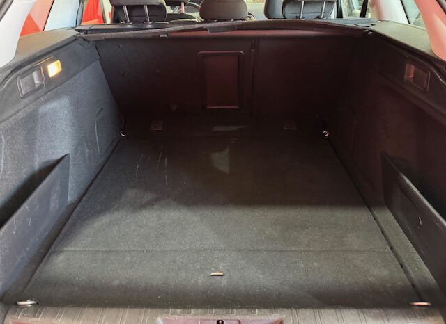 PEUGEOT 308 SW lleno