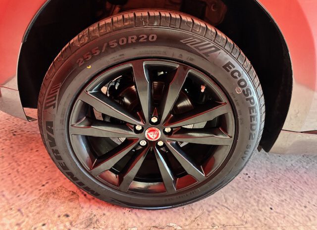 JAGUAR F-PACE lleno