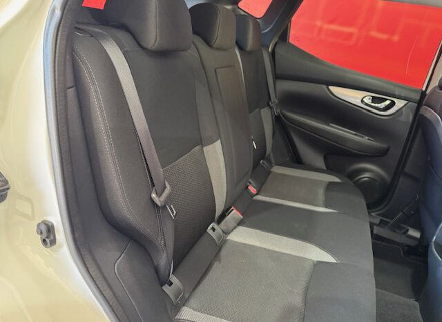 NISSAN QUASQAI lleno