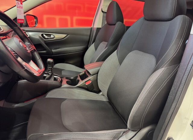 NISSAN QUASQAI lleno