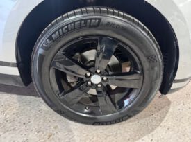 LAND ROVER VELAR