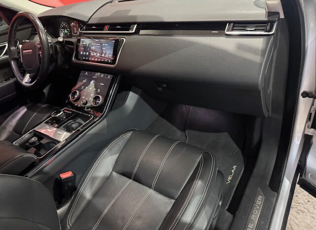 LAND ROVER VELAR lleno