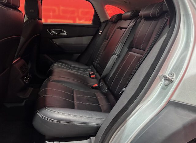 LAND ROVER VELAR lleno