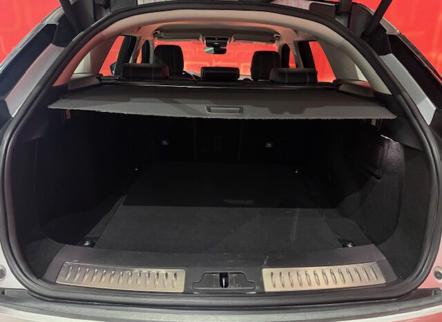 LAND ROVER VELAR lleno