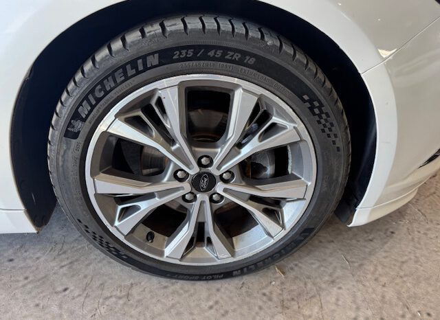 FORD MONDEO lleno