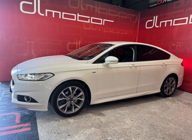 FORD MONDEO lleno