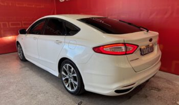 FORD MONDEO lleno