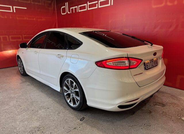 FORD MONDEO lleno