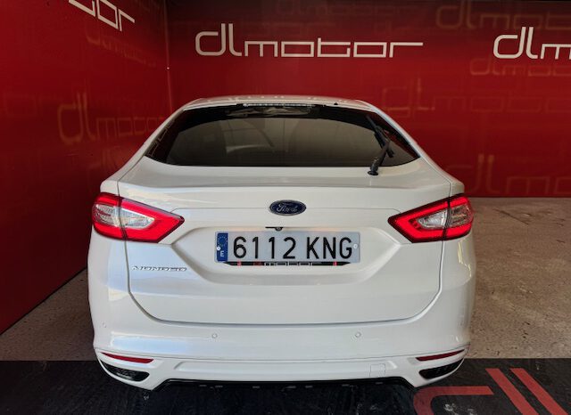 FORD MONDEO lleno