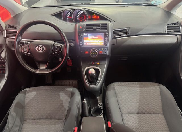 TOYOTA VERSO 7 PLAZAS lleno
