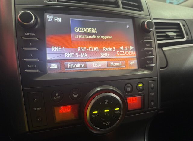 TOYOTA VERSO 7 PLAZAS lleno