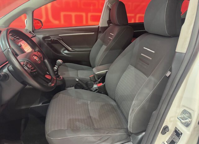 TOYOTA VERSO 7 PLAZAS lleno