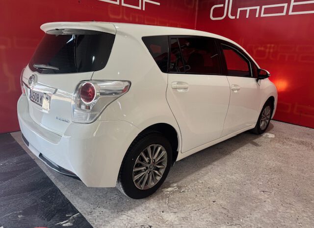 TOYOTA VERSO 7 PLAZAS lleno