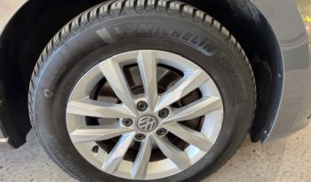 VOLKSWAGEN TOURAN 7 PLAZAS lleno