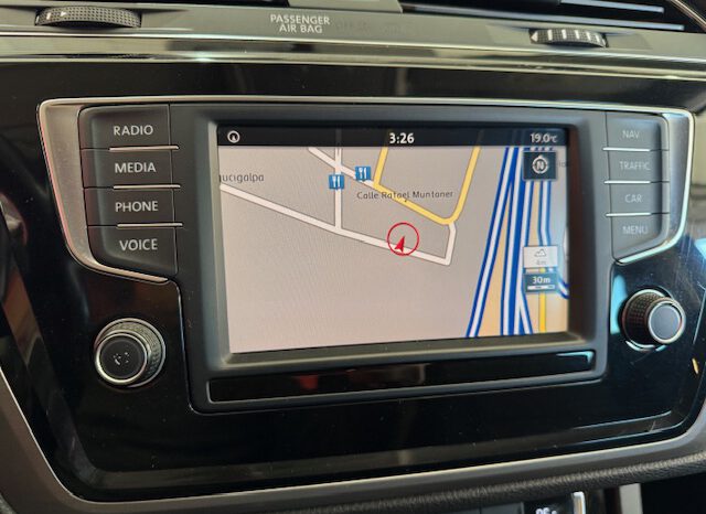 VOLKSWAGEN TOURAN 7 PLAZAS lleno