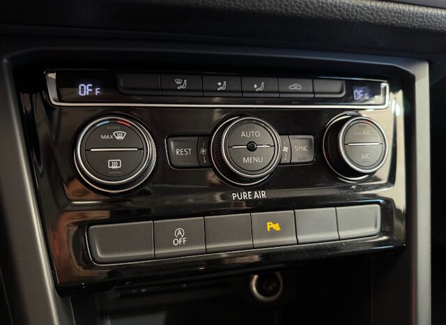 VOLKSWAGEN TOURAN 7 PLAZAS lleno