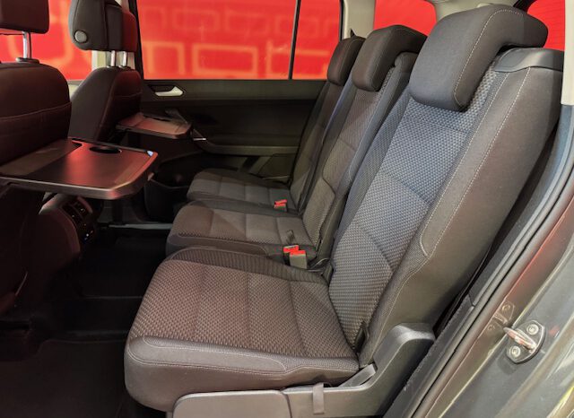 VOLKSWAGEN TOURAN 7 PLAZAS lleno
