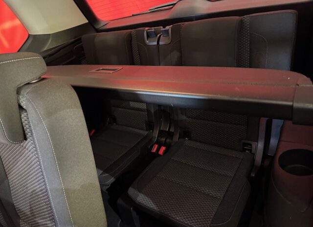 VOLKSWAGEN TOURAN 7 PLAZAS lleno