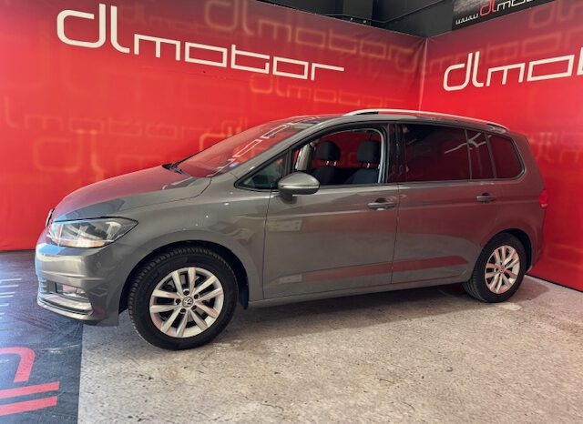 VOLKSWAGEN TOURAN 7 PLAZAS lleno
