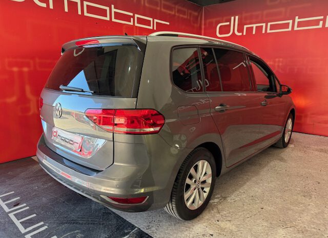 VOLKSWAGEN TOURAN 7 PLAZAS lleno