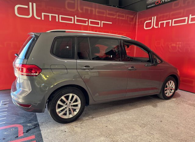 VOLKSWAGEN TOURAN 7 PLAZAS lleno