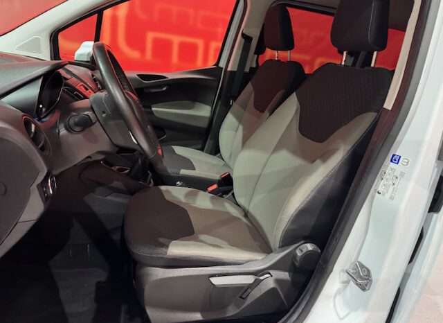 FORD TOURNEO COURIER lleno