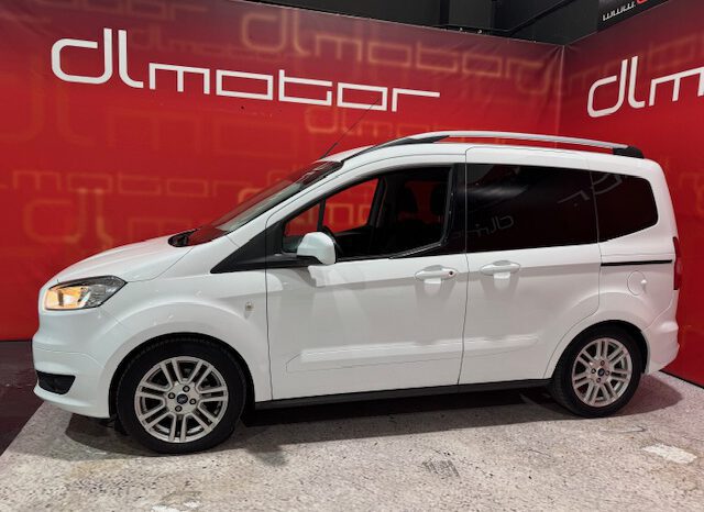 FORD TOURNEO COURIER lleno