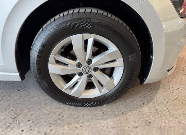 VOLKSWAGEN POLO lleno