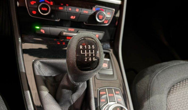 BMW GRAN TOURER 218 D 7 PLAZAS lleno